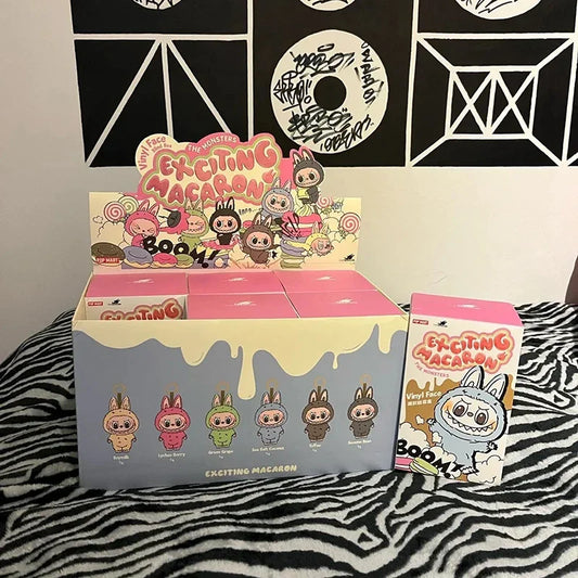 Labu macaroon sits on the party's black rubber face surprise blind box Labu 1st generation 2nd generation 3 plush doll gift.